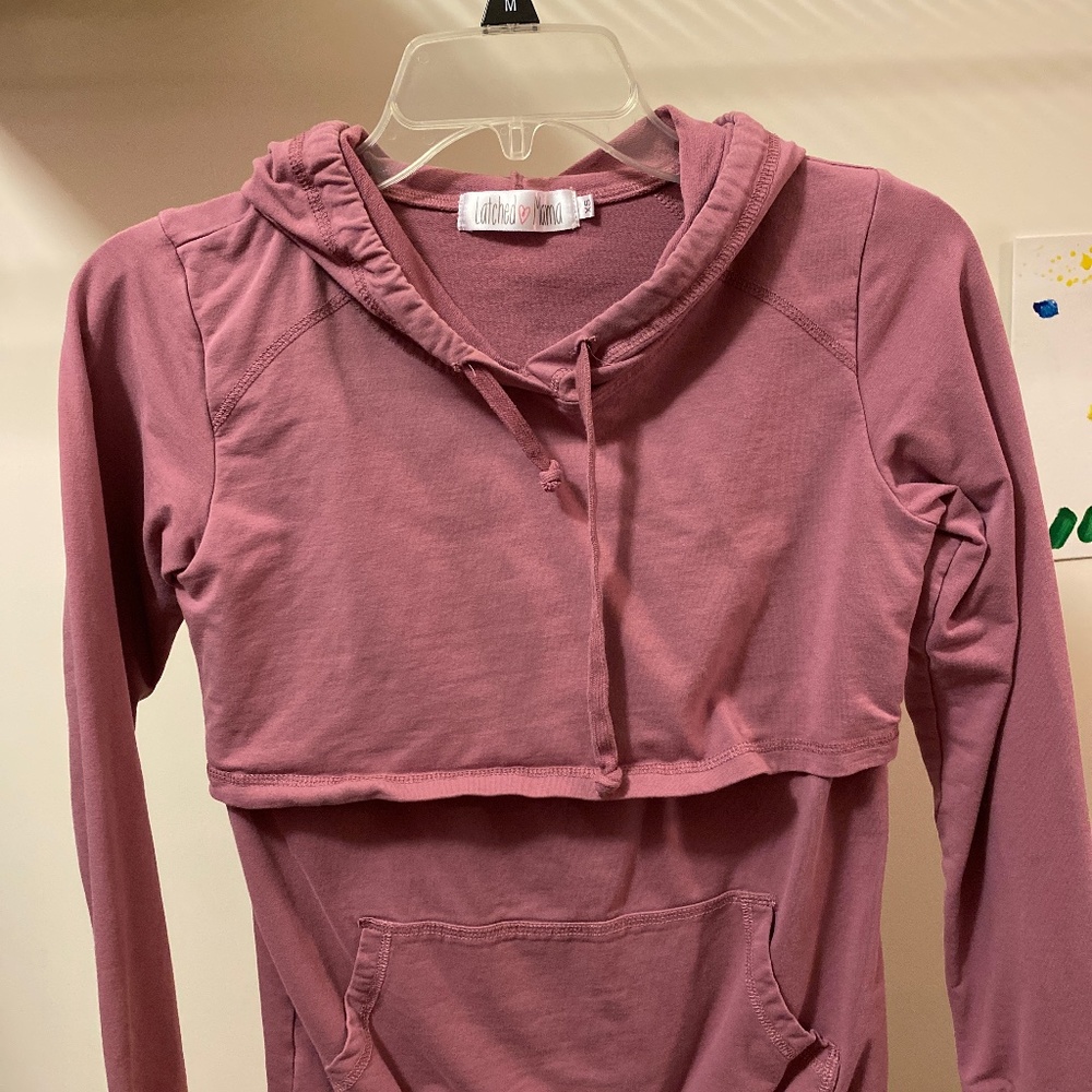 Nursing sweatshirt